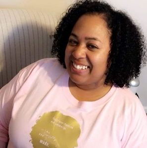 Meet your Posher, Keila